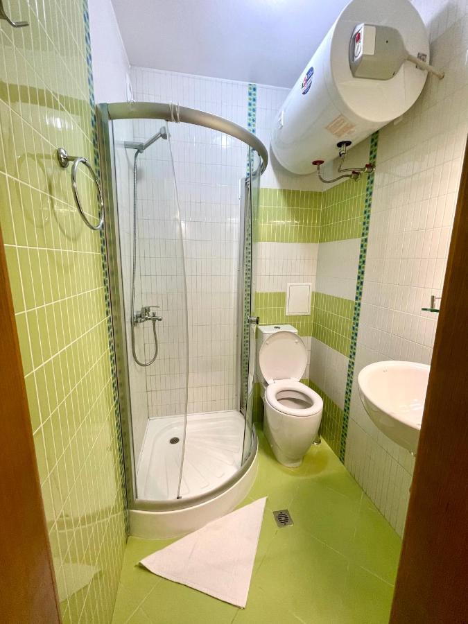 Sunny Apartment Varna Bagian luar foto